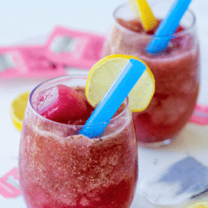 Raspberry Chia Seed Lemonade Slushie